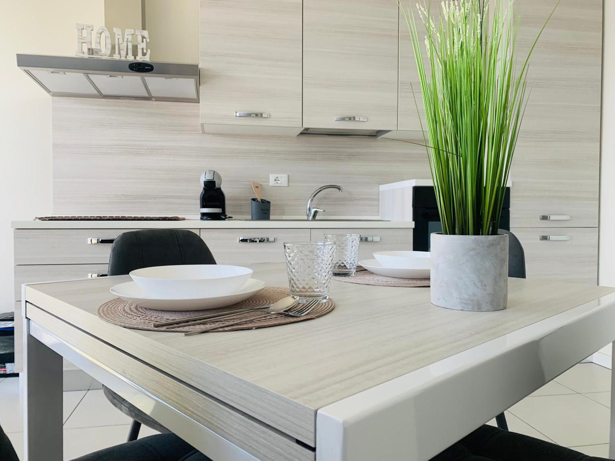 Deny & Carol'S House Apartment Somma Lombardo Ngoại thất bức ảnh