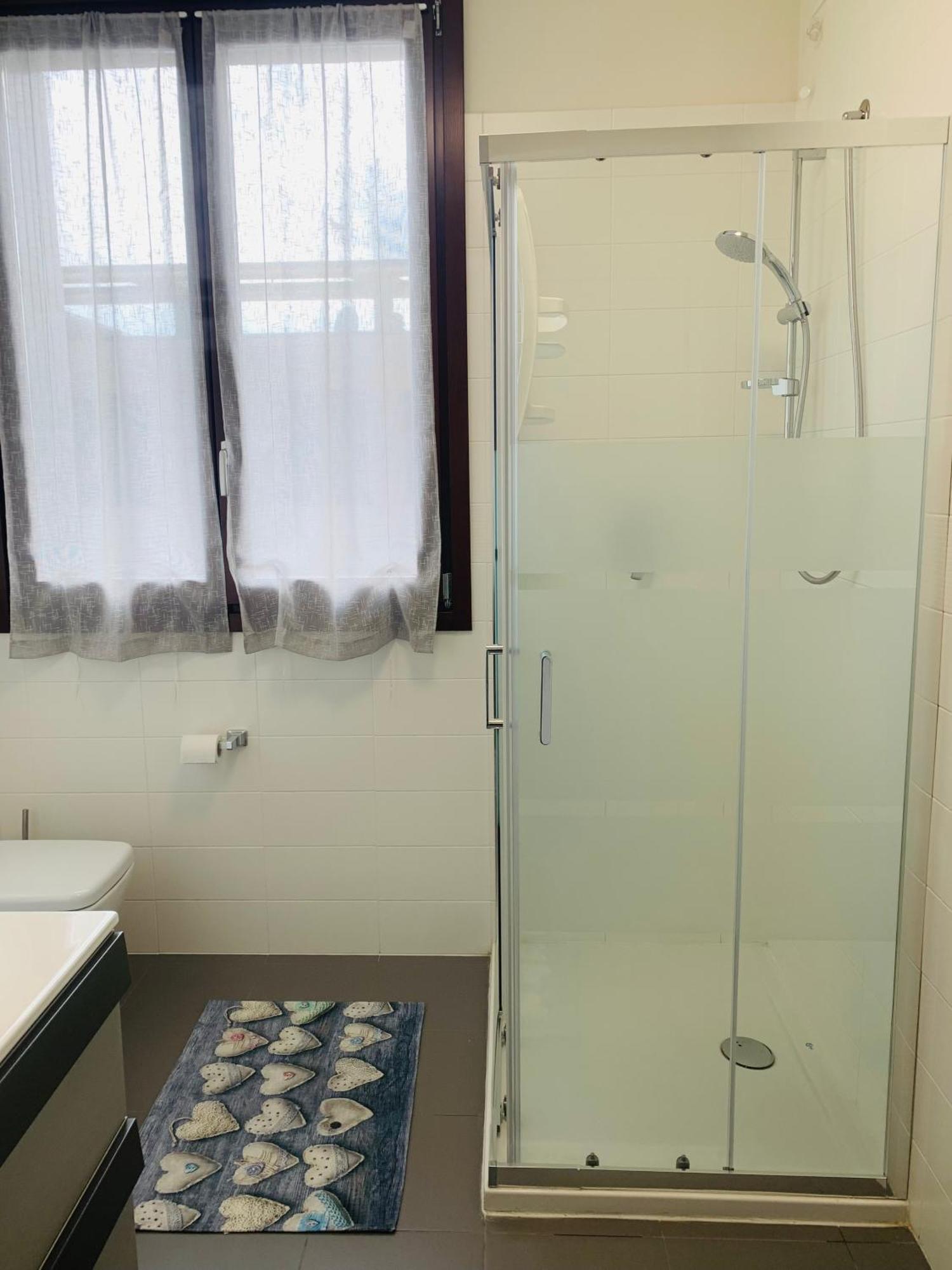 Deny & Carol'S House Apartment Somma Lombardo Ngoại thất bức ảnh
