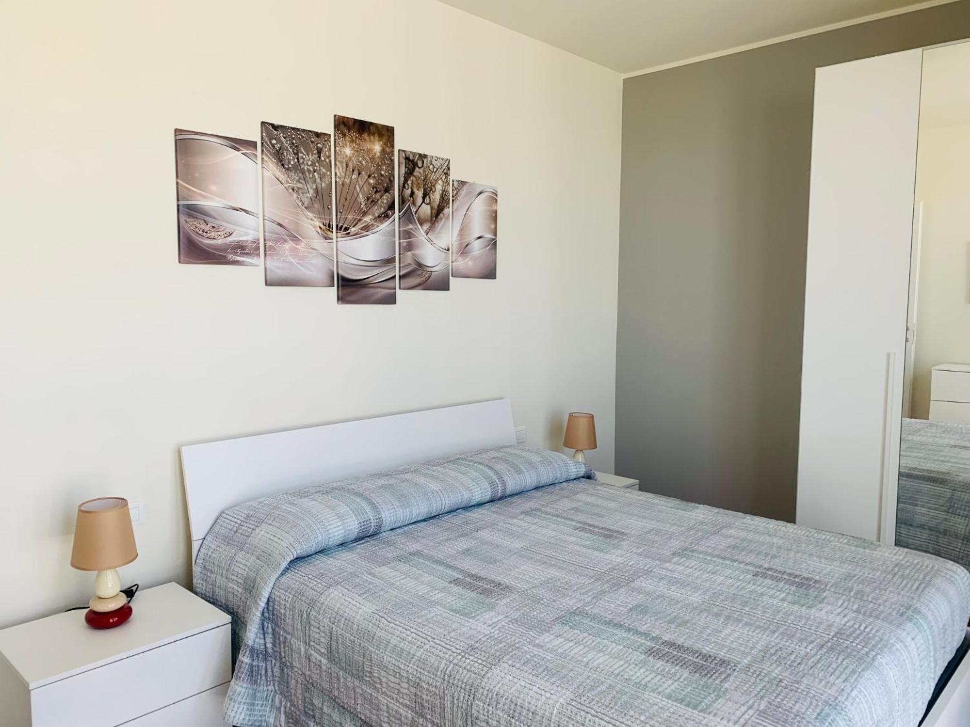 Deny & Carol'S House Apartment Somma Lombardo Ngoại thất bức ảnh